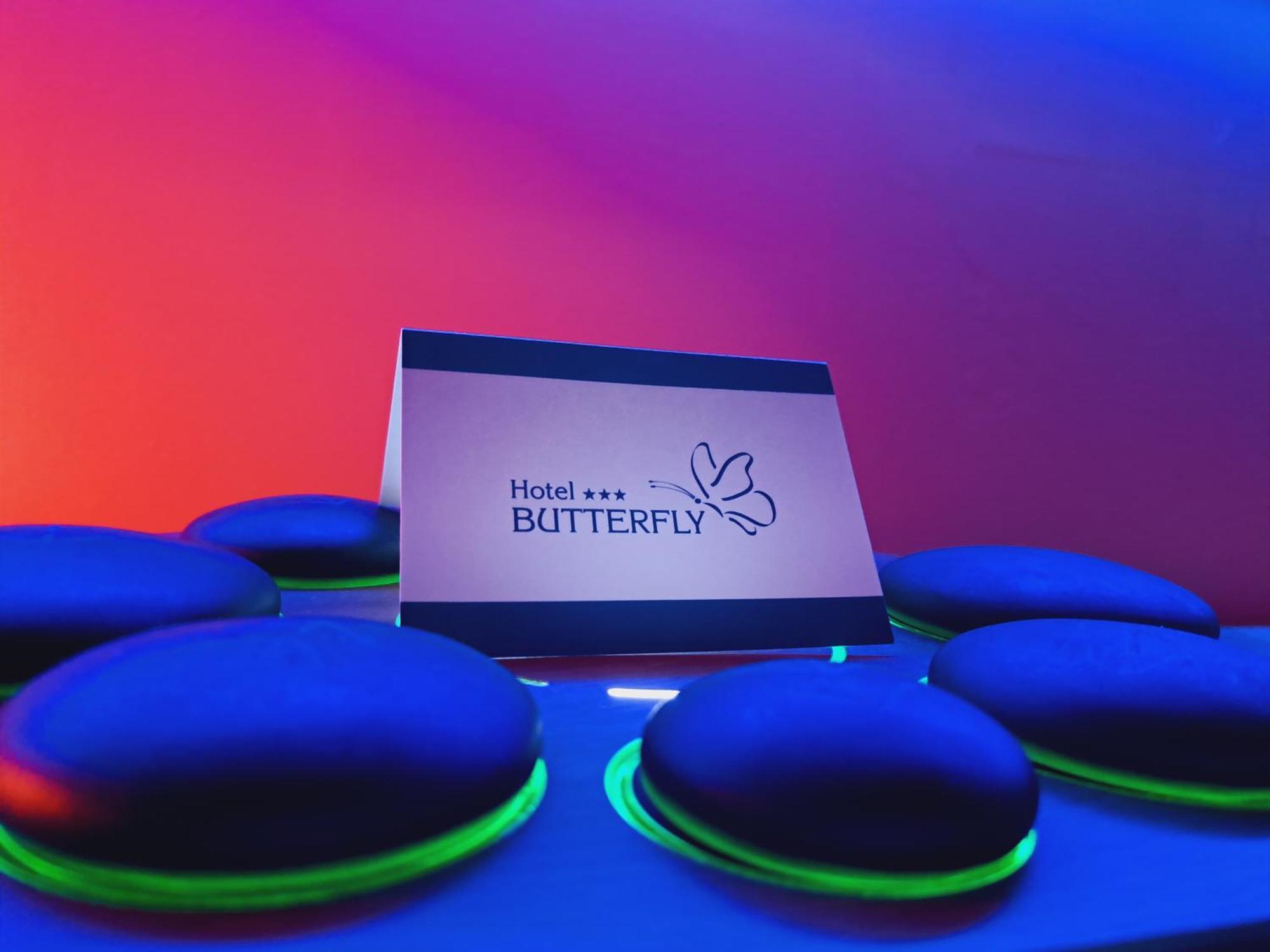 Hotel Butterfly Wellness & Spa リミニ エクステリア 写真